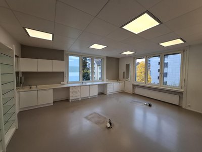 Praxis / Gewerbefläche an der Forchstrasse (befristet) - Image 7