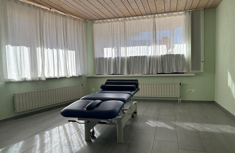 Heller Praxisraum in Davos - Image 1