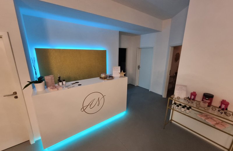 Eingerichtetes Beauty- und Kosmetikstudio in Feldmeilen am Zürichsee zur Nachmiete - Image 2