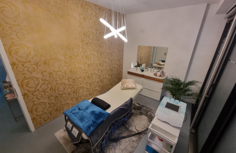Eingerichtetes Beauty- und Kosmetikstudio in Feldmeilen am Zürichsee zur Nachmiete - Image 4