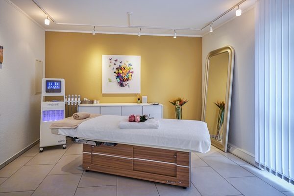 Flexible Praxisräume in Erlenbach ZH für Gesundheit, Therapie und Beratung - Bild 1