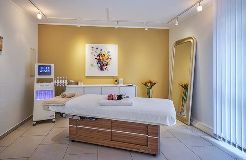 Flexible Praxisräume in Erlenbach ZH für Gesundheit, Therapie und Beratung - Image 1