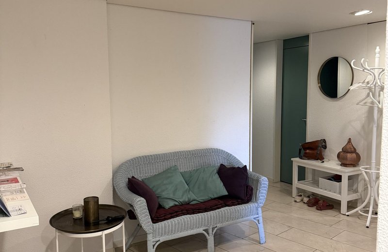 Heller Praxisraum in Zürich - Bild 3