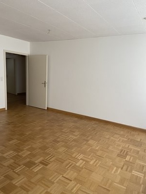 Behandlungsraum mieten Basel Innenstadt – 26m² hell & am Rathaus - Image 4