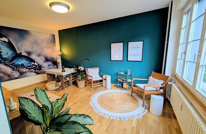 Wunderschöner und zentraler Praxisraum in Bern zu vermieten (für Coaching oder Therapie) - Image 2