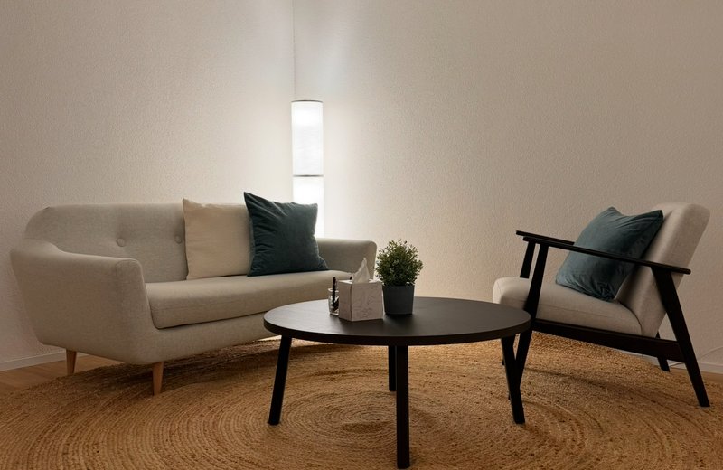 Praxisraum/Atelier/Büro in Luzern – 2-3 Tage pro Woche ab sofort - Image 1