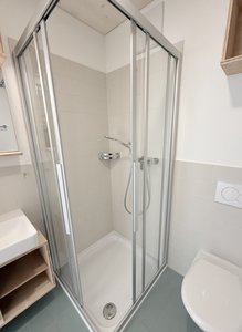 2 für 1!  55 m² Wohnen + 33 m² Praxisraum – perfekt für Arbeit & Wohnen - Image 6