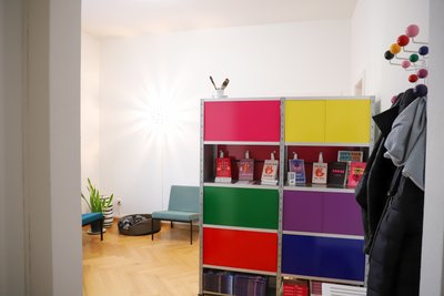 Professionell ausgestattete Gesprächspraxis zur exklusiven Nutzung an Samstagen - Image 2